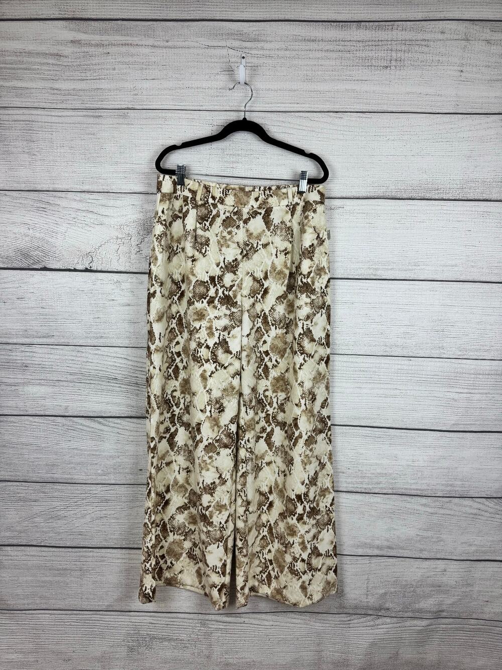 Cato Women's Tan Brown Snake Print Wide Leg Trouser Pants Size Large